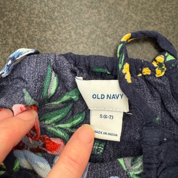 Old Navy Tropical Print Dress - Size Small (6-7) - Picture 3 of 3